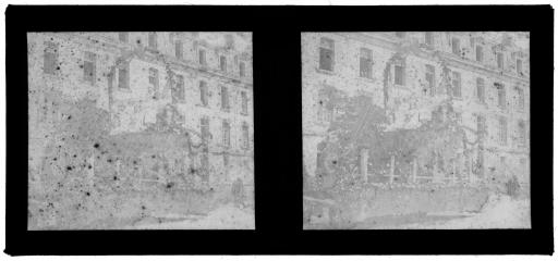 Une cavalcade dans les rues de la ville : le char des reines (vue 1), le char du quartier de la gare (vue 2), un char non identifié (vue 3), les demoiselles d'honneur (vue 4).